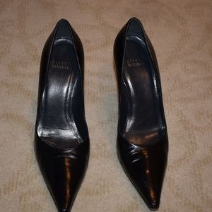 STUART WEITZMAN "LADY" BLACK PUMPS Size 9.5
